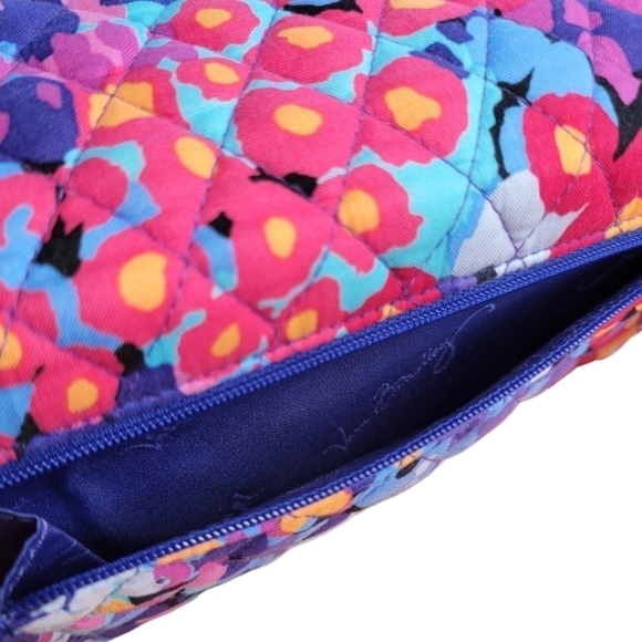 Vera Bradley Tri-Fold Wallet in Retired Impressionista Pattern - Picture 4 of 4